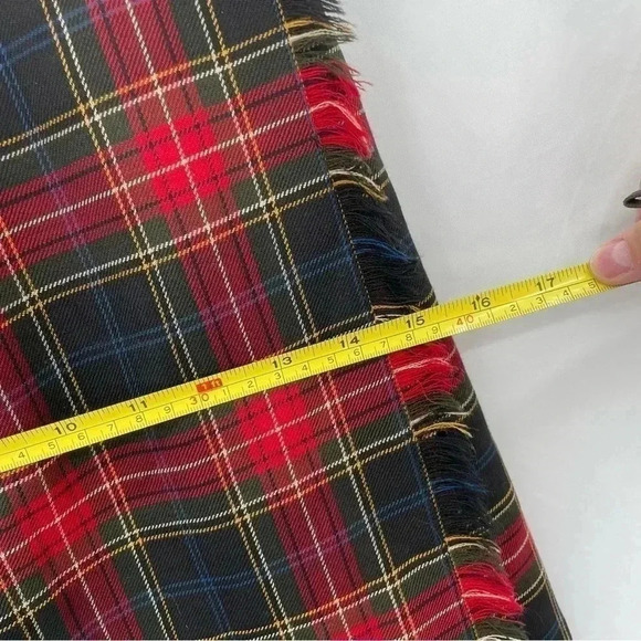 Jones New York Women’s Plaid Wool Skirt 8 Black Red Wrap Unlined - Picture 9 of 11